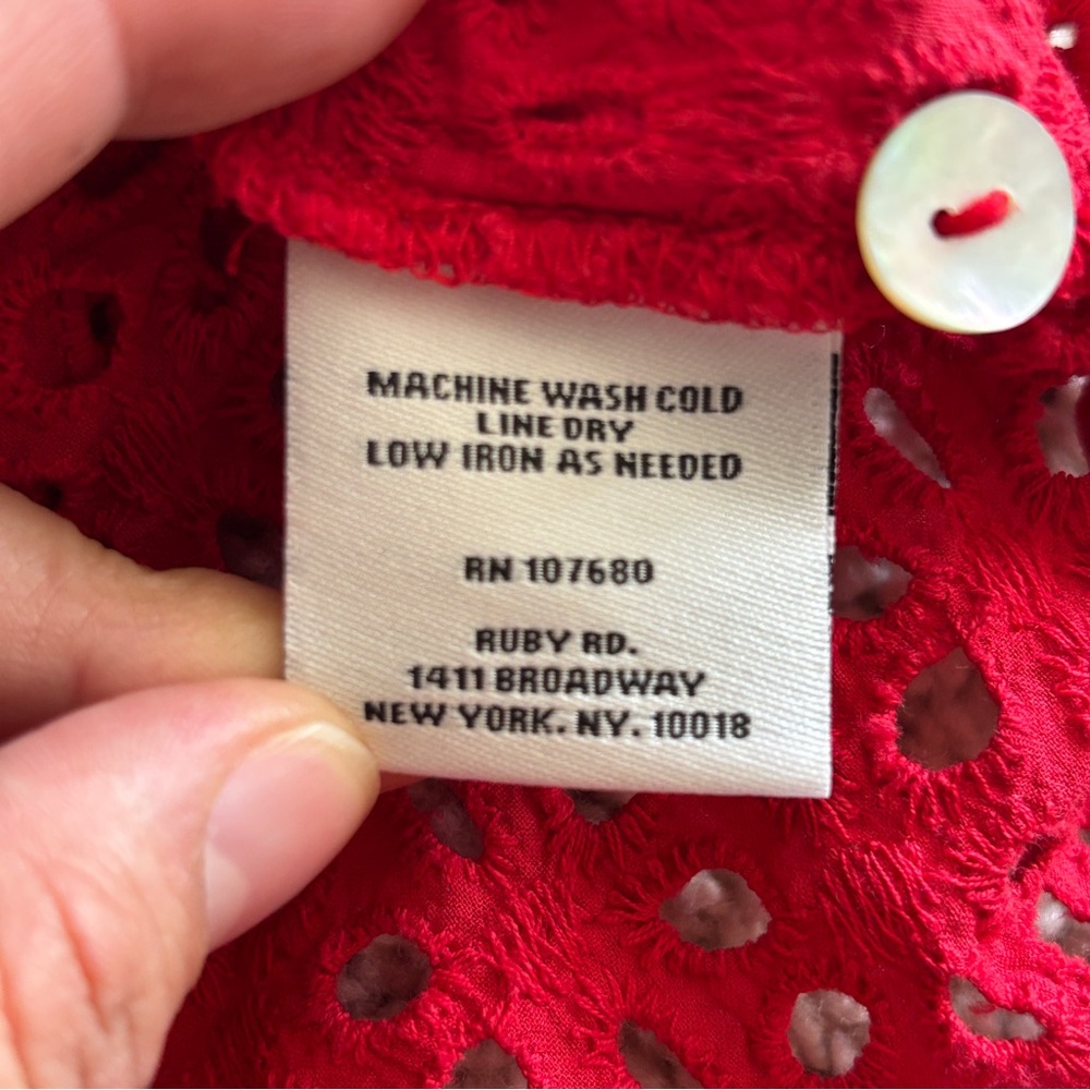 Ruby Rd. Red Eyelet Button Front Short Sleeves Co… - image 8